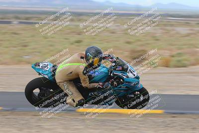 media/Sep-11-2022-SoCal Trackdays (Sun) [[81b7e951af]]/Turn 9 Inside (910am)/